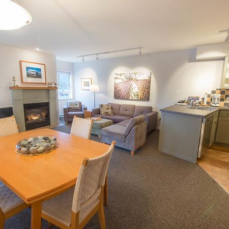 Luxury 2Br Oceanfront Condo By Onlybc 201 Tofino Exteriör bild